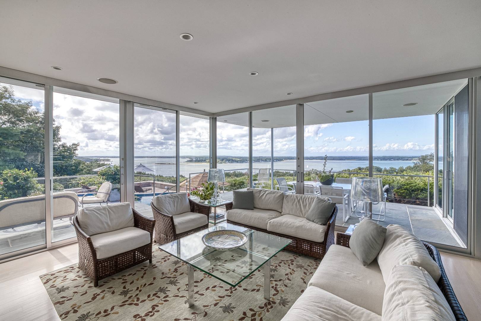 42 Prospect Avenue + Part 23 Serpentine Drive