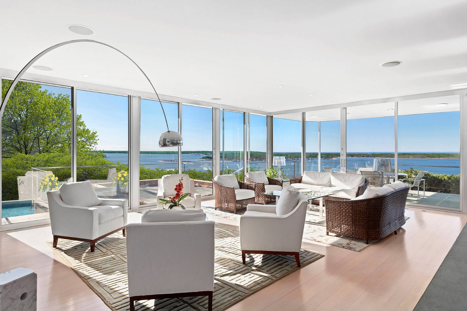 42 Prospect Avenue + Part 23 Serpentine Drive