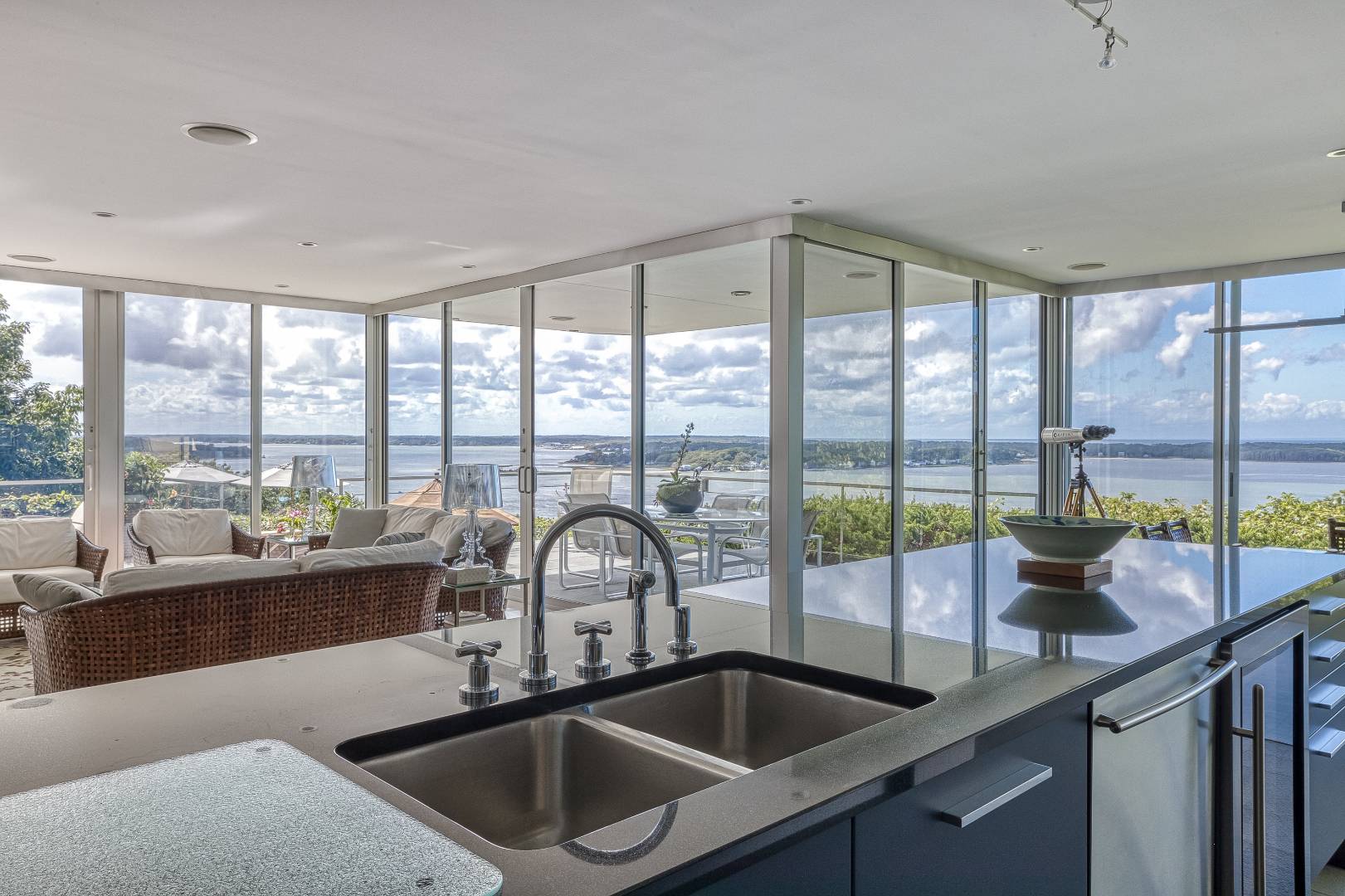 42 Prospect Avenue + Part 23 Serpentine Drive