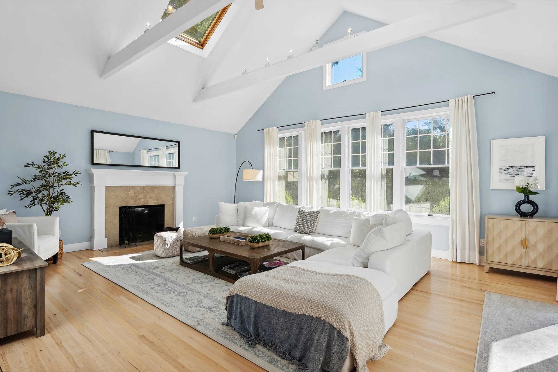 5 Spread Oak Lane