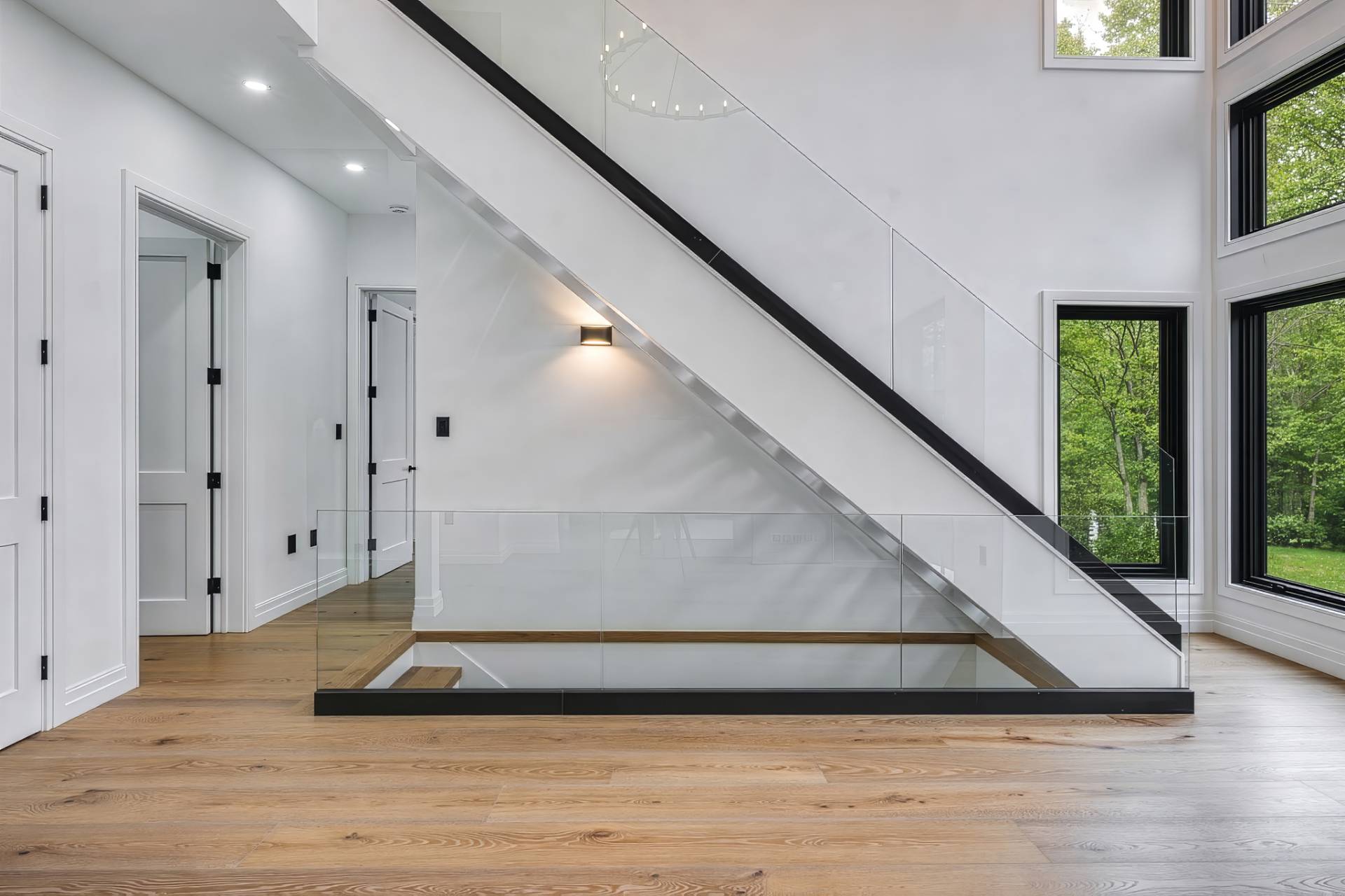 2 Grove Avenue
