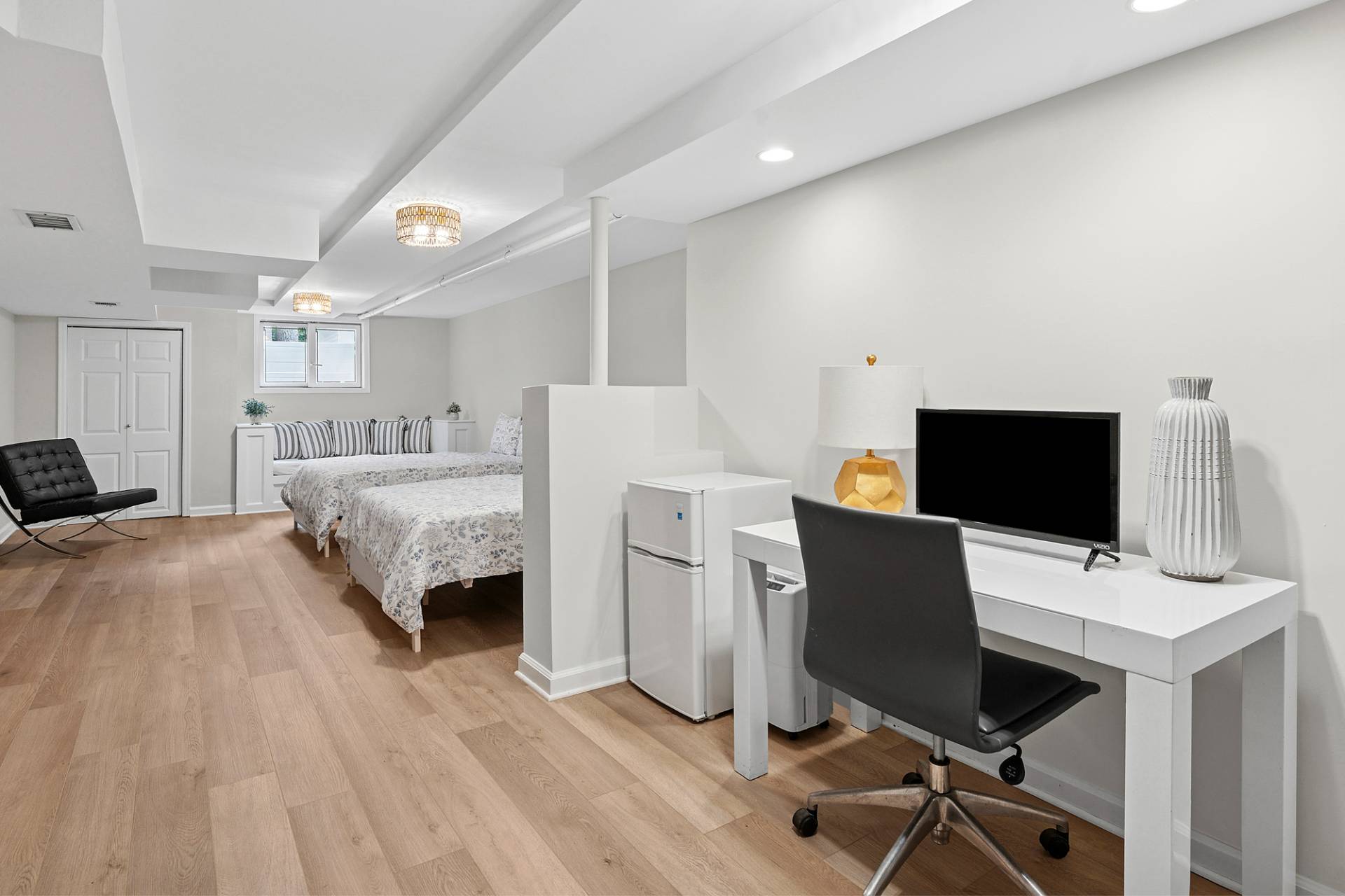 5 Spread Oak Lane