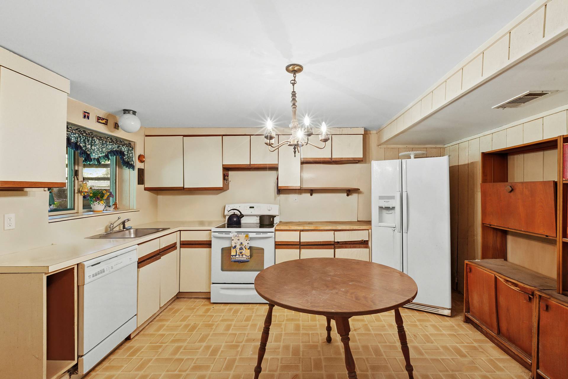 66A North Midway Road
