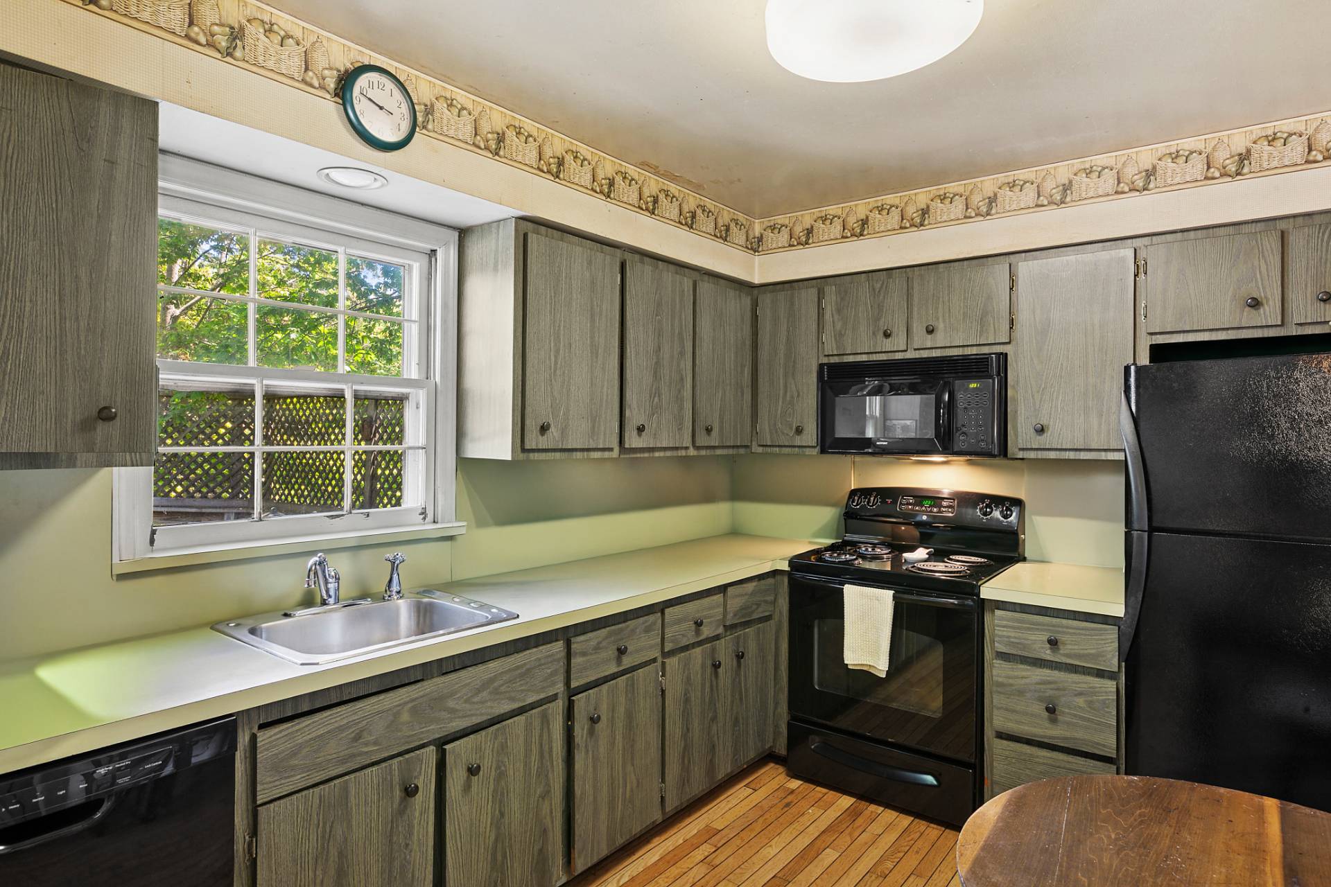 66A North Midway Road