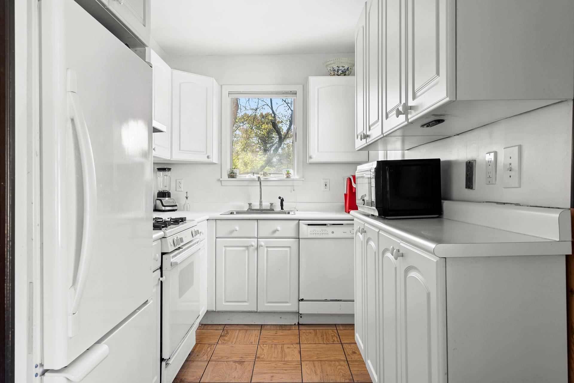 Cottage 4 Kitchen