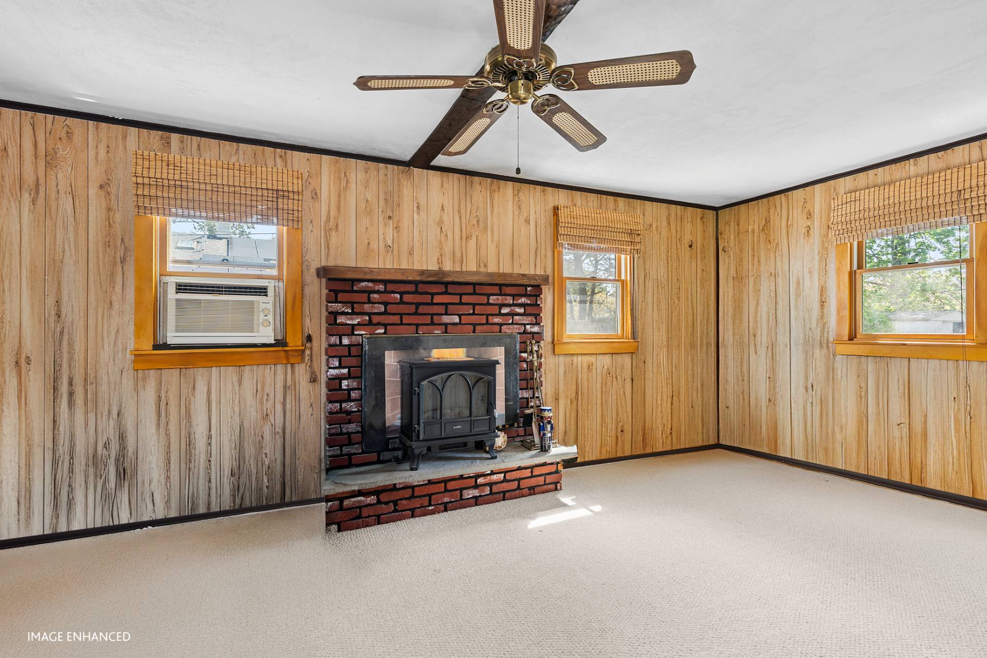 Cottage 4 Living Room