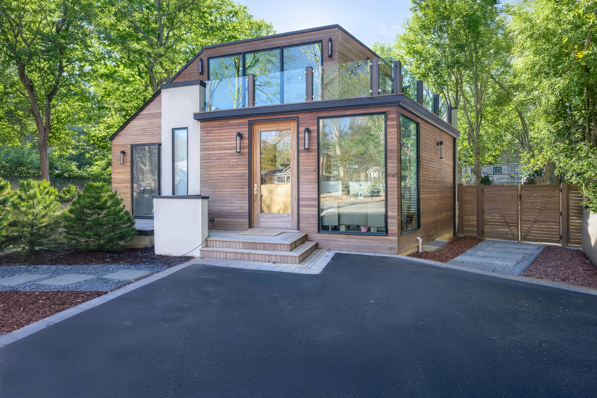 12 Maidstone Park Road