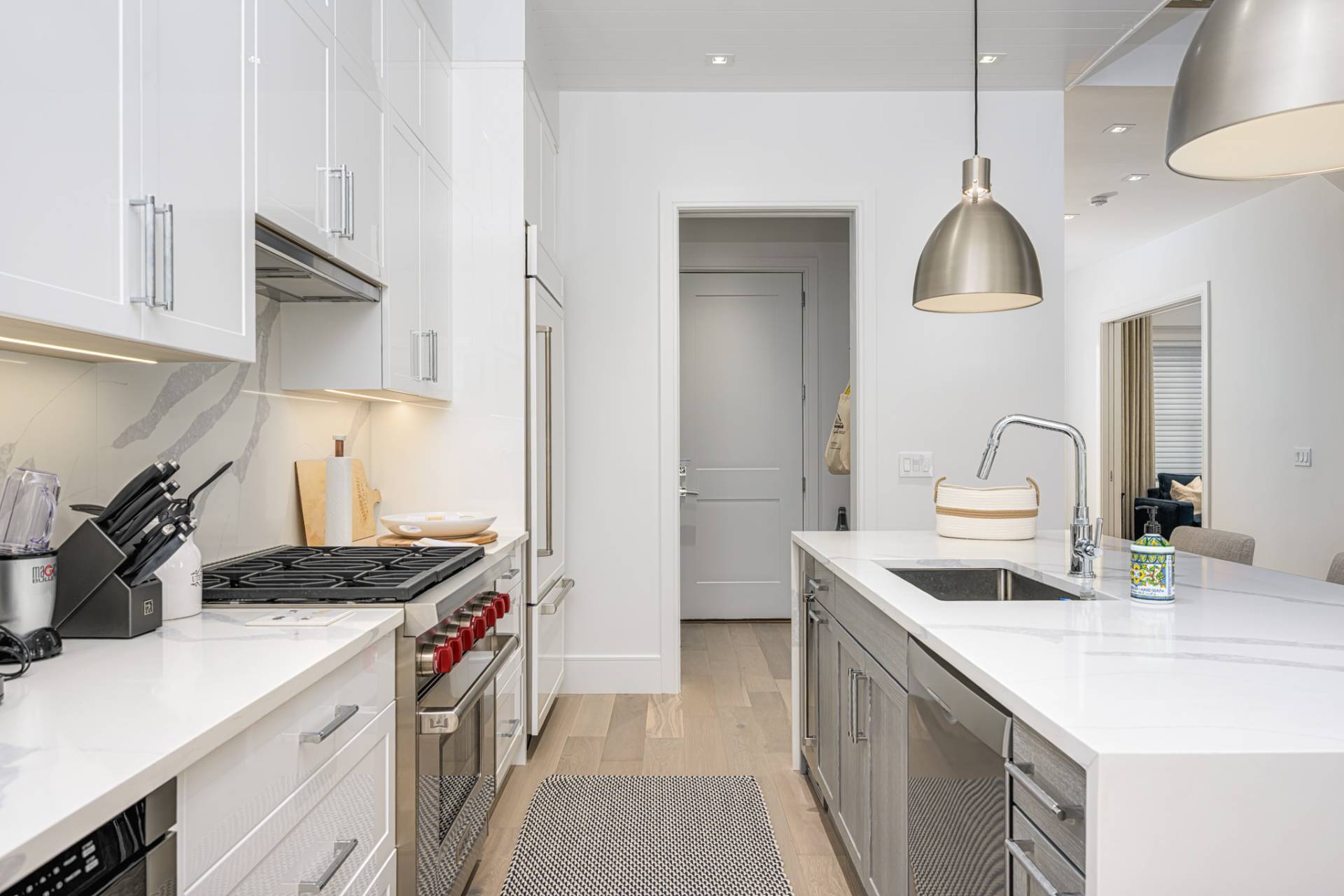 2 Hickory Lane, #11A