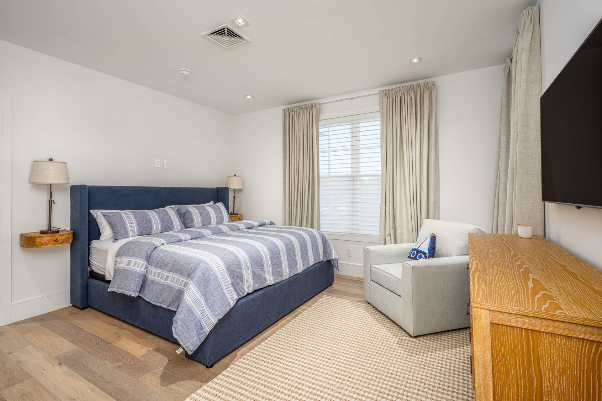 2 Hickory Lane, #11A