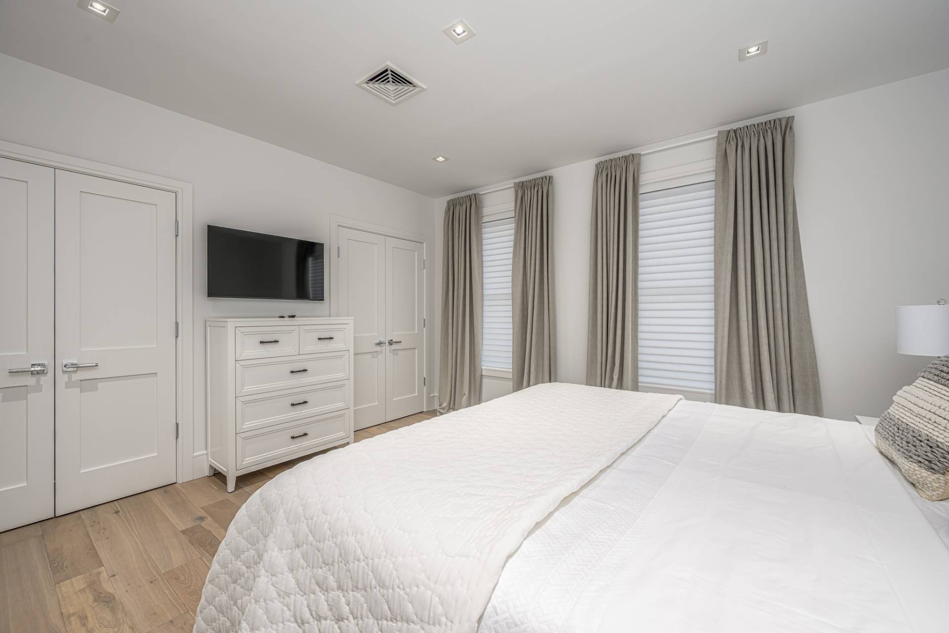 2 Hickory Lane, #11A