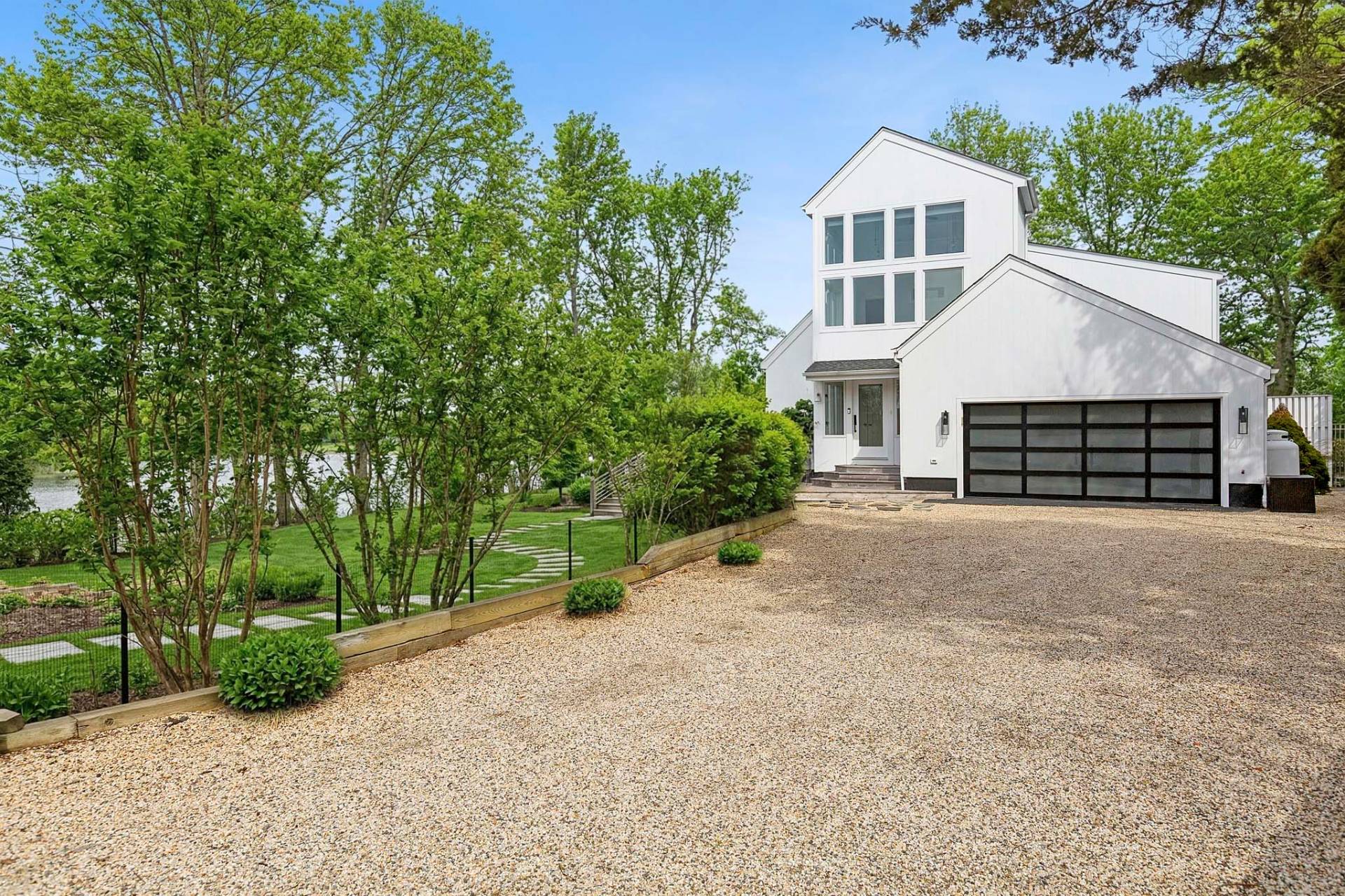 11 Dickerson Drive