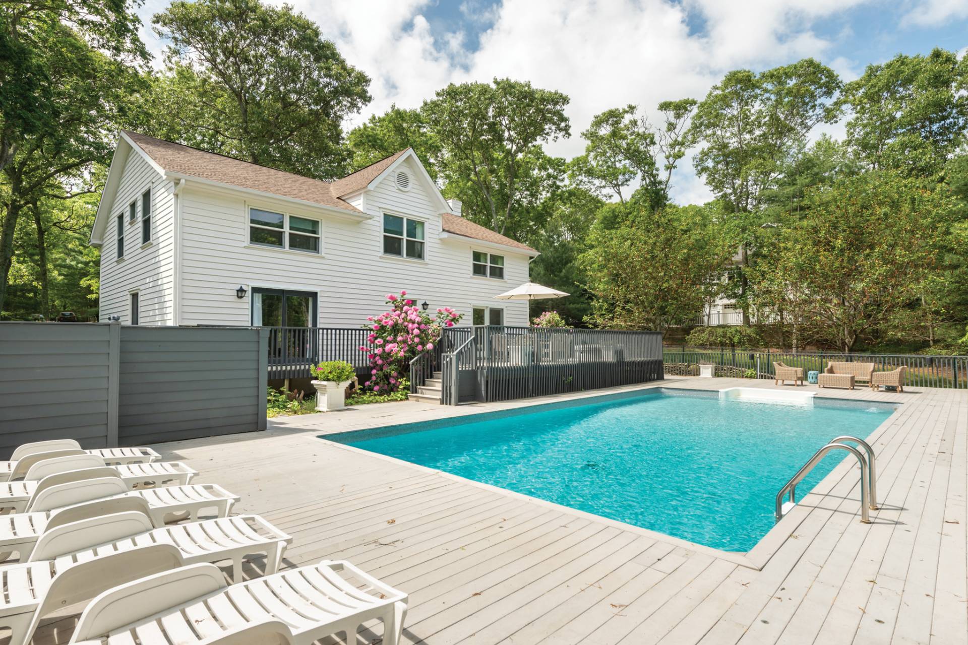 45 Harbor Watch Court