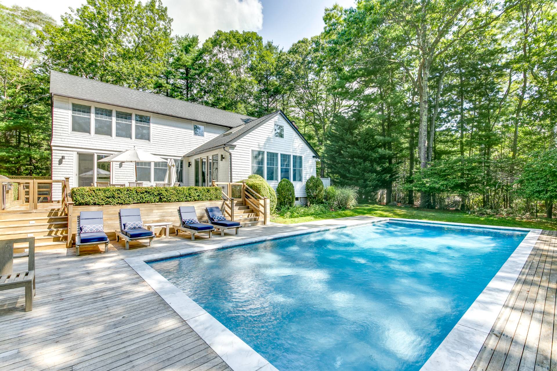 5 Spread Oak Lane