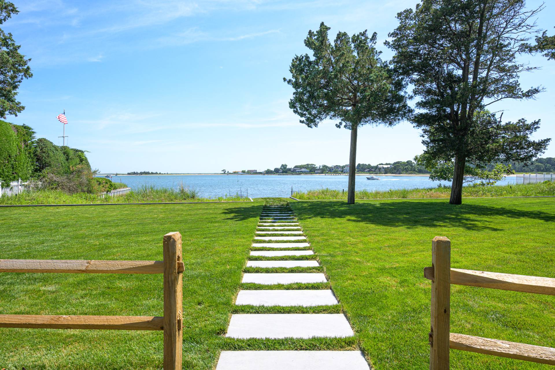 11 Harbor Road