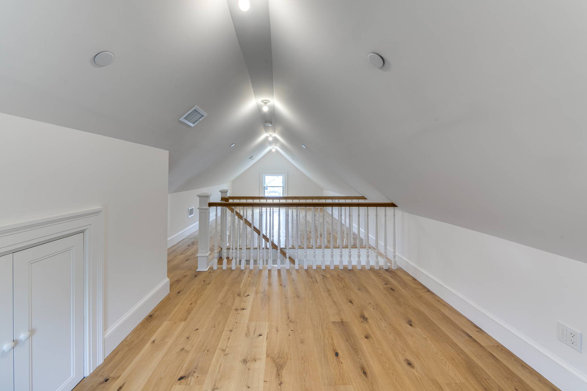 11 Shinnecock Road