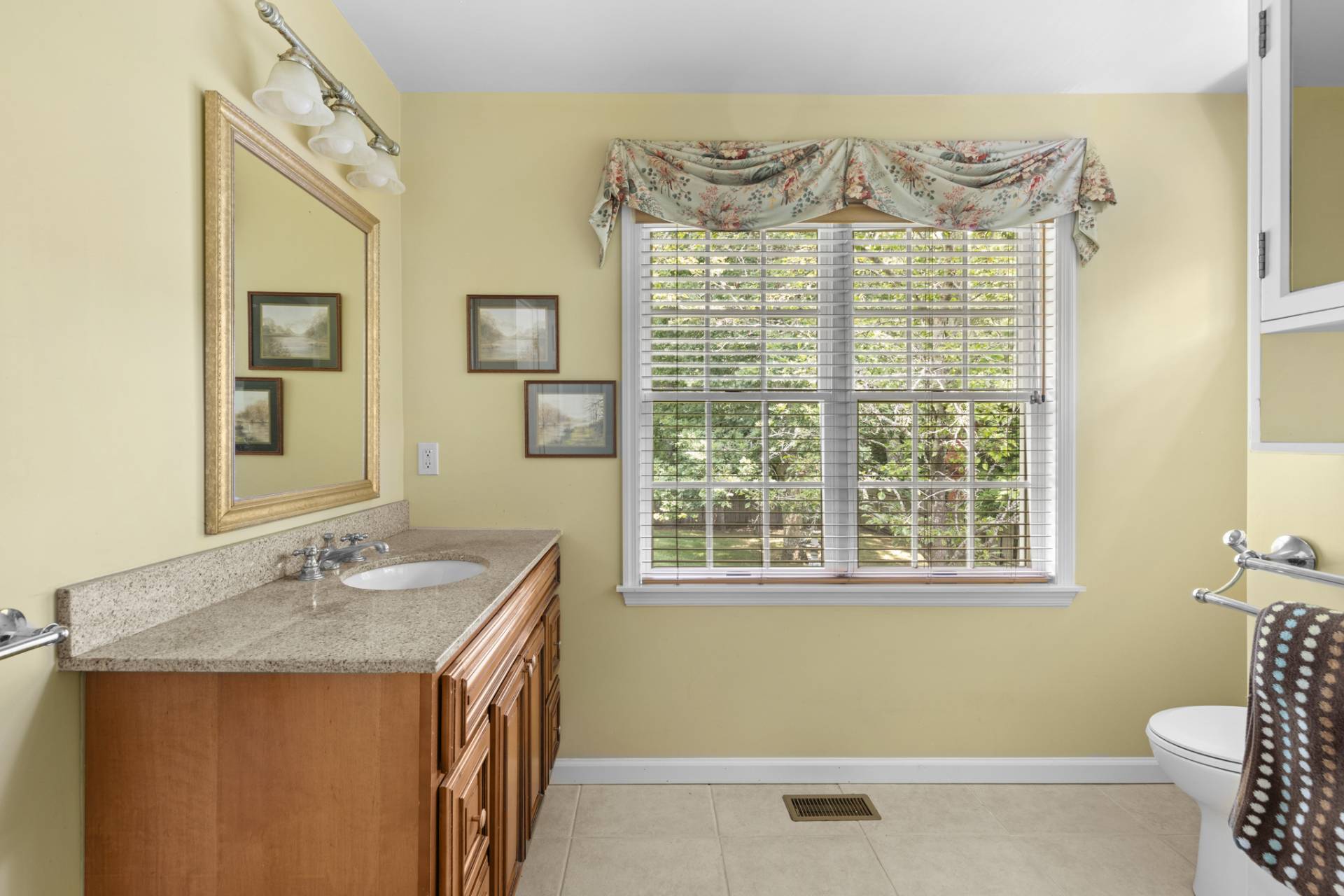 28 Bay View Road