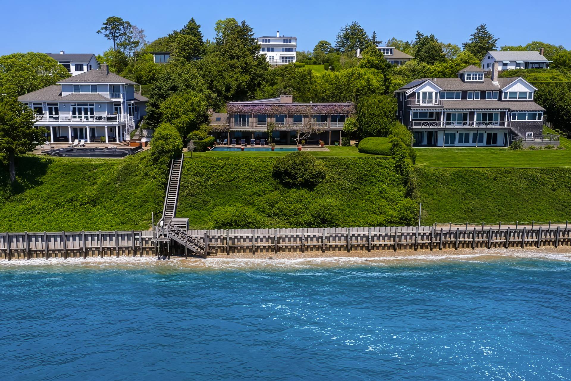 24 Aqua Drive
