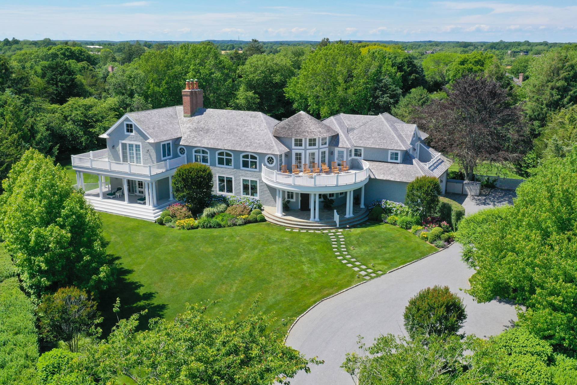 36 Sagg Pond Court
