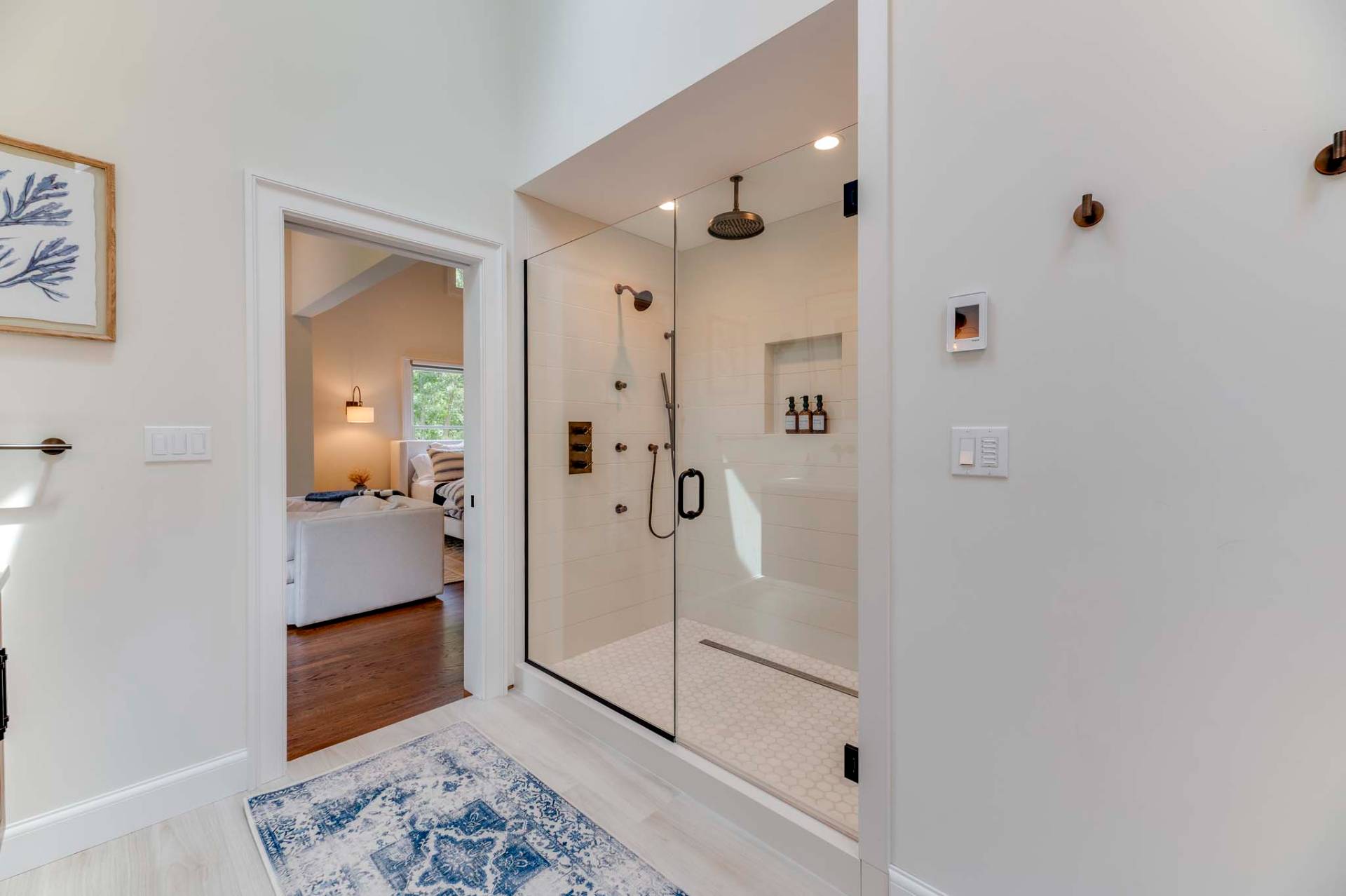 28 West Tiana Road