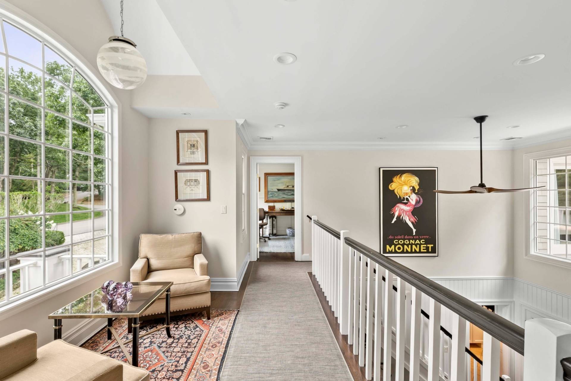 1 Albertines Lane
