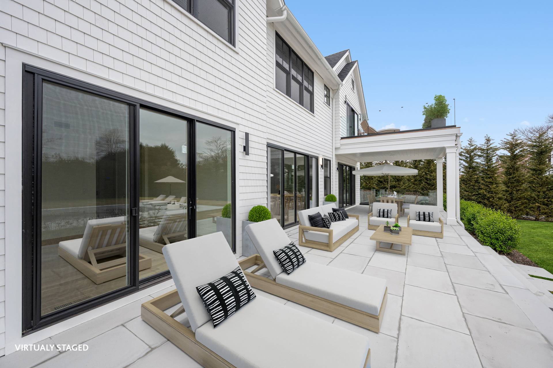 272 Montauk Highway