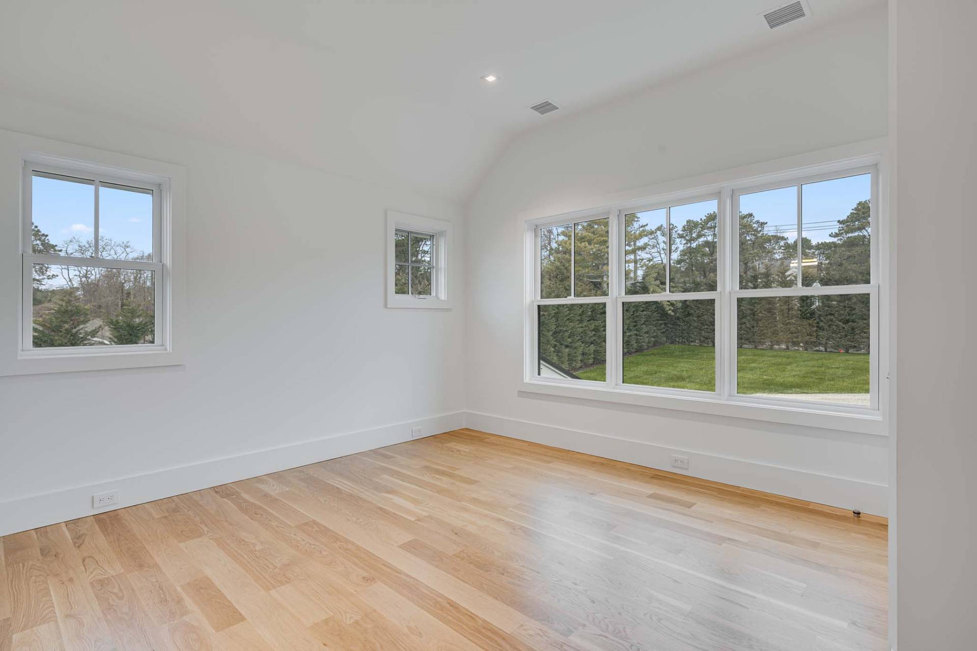 272 Montauk Highway
