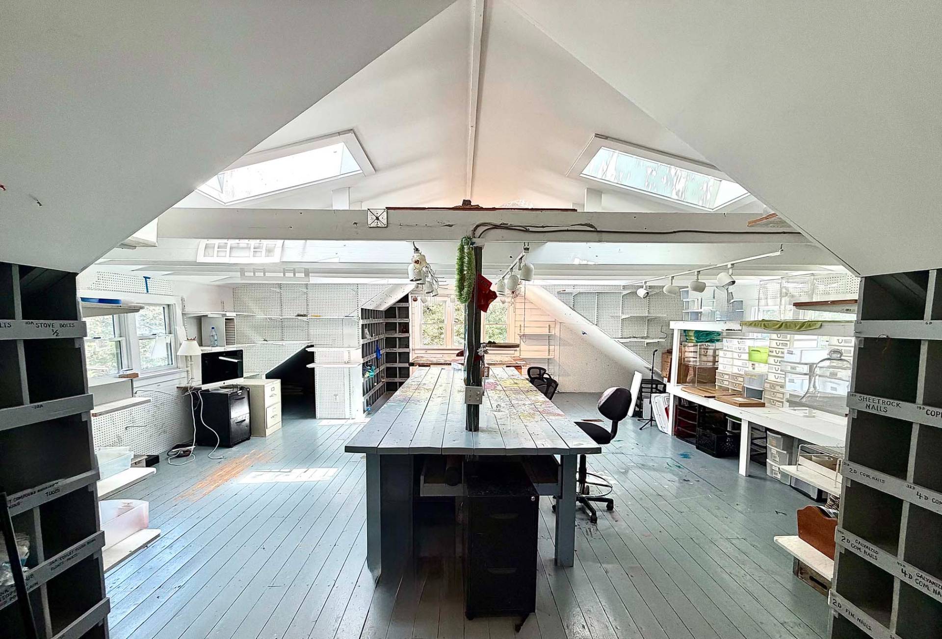 studio above 2-car garage