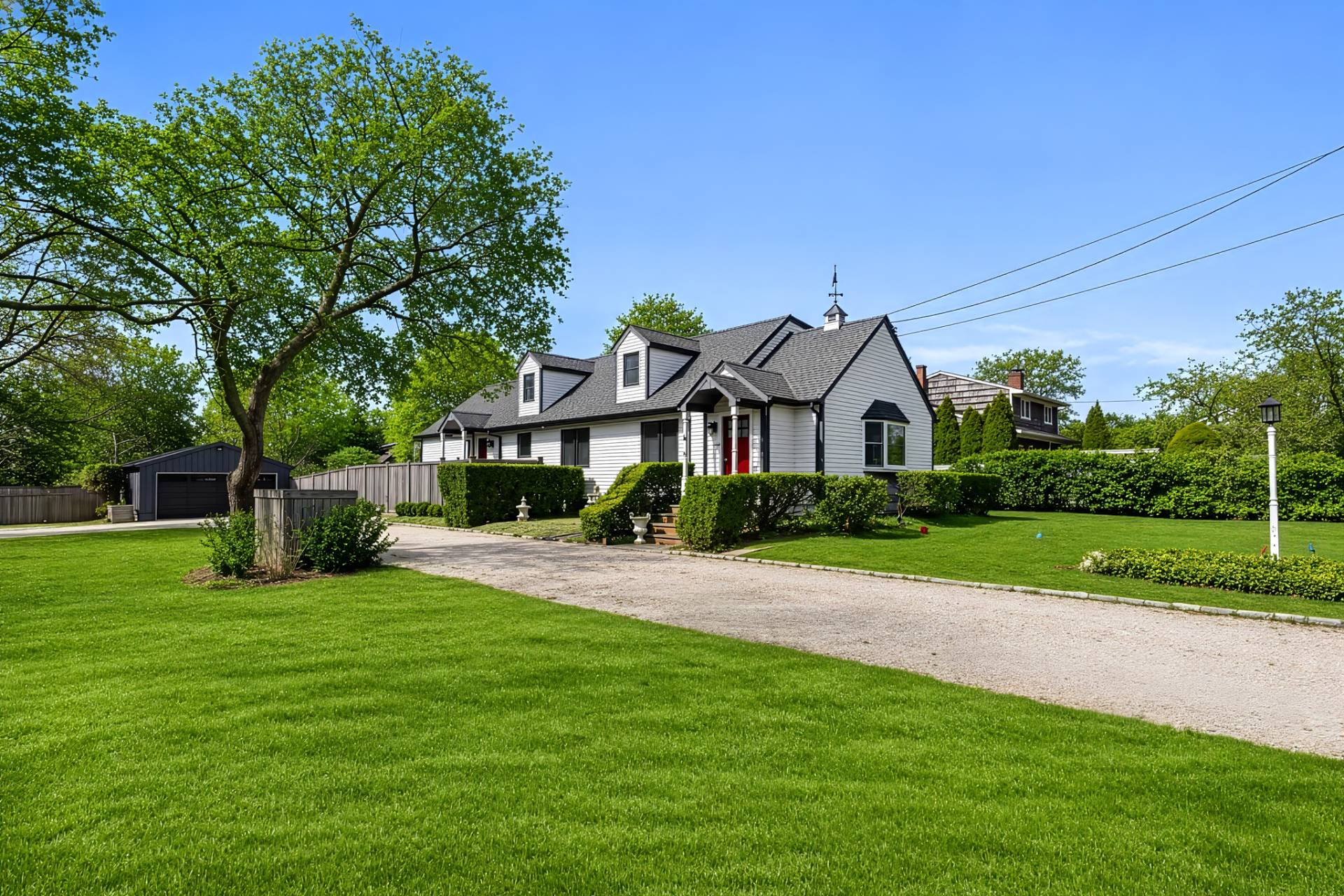 72 Bay Avenue West