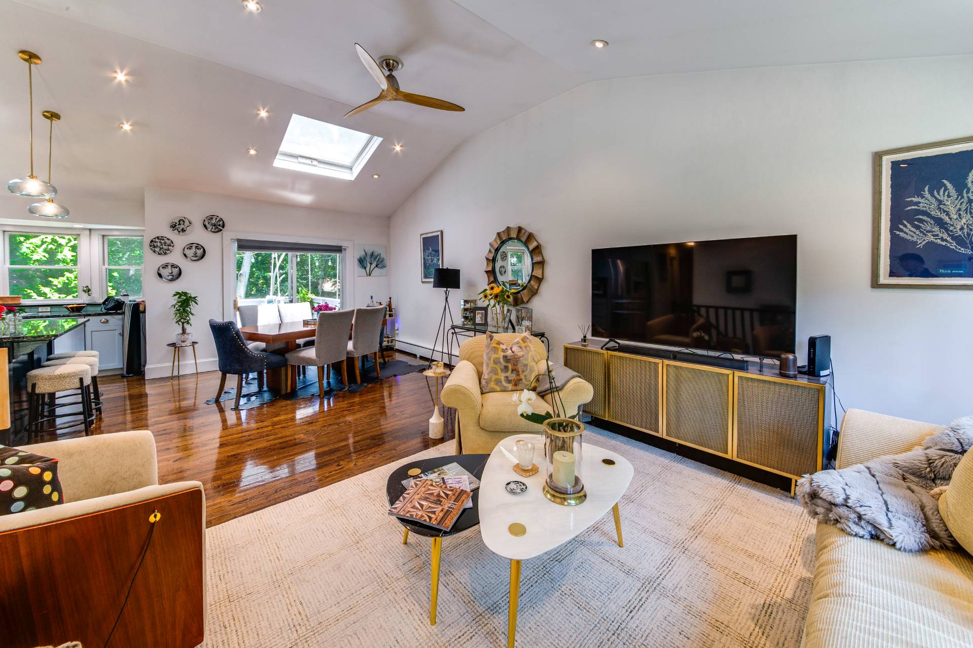 44 Cedar Ridge Drive