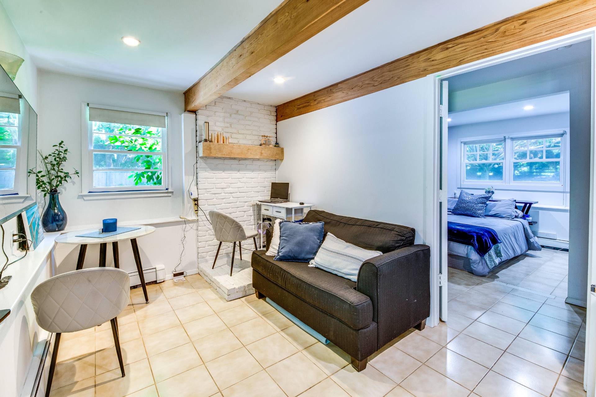 44 Cedar Ridge Drive