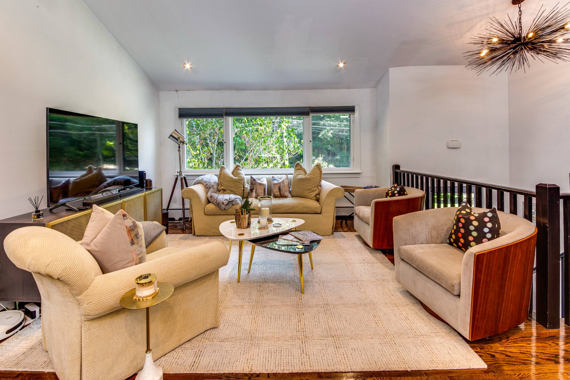 44 Cedar Ridge Drive