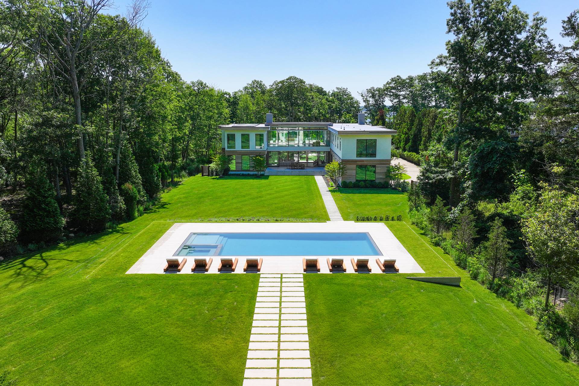 27 Fresh Pond Road