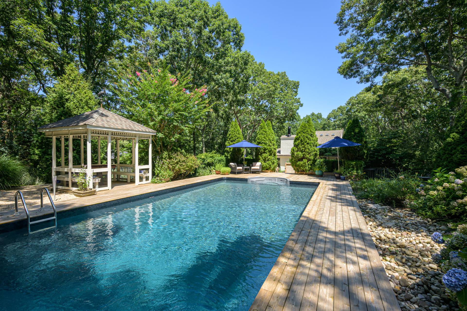39 Peconic Hills Drive