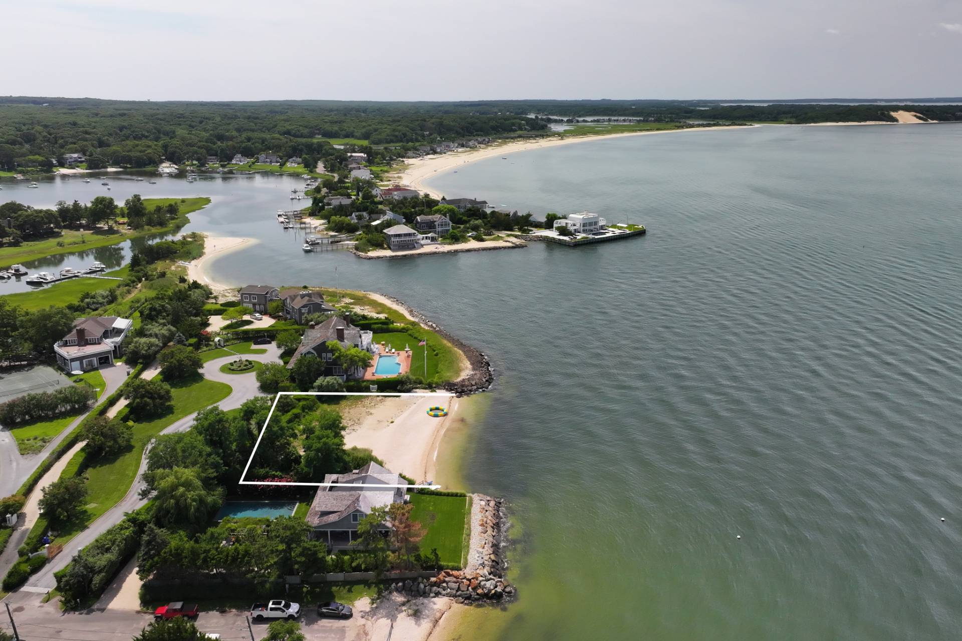 39 Peconic Hills Drive