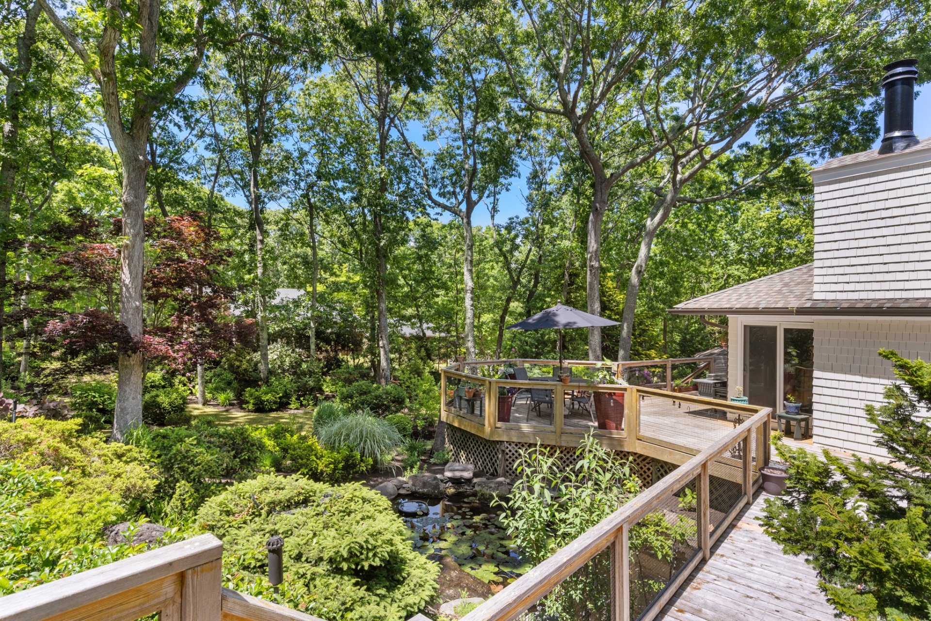 39 Peconic Hills Drive