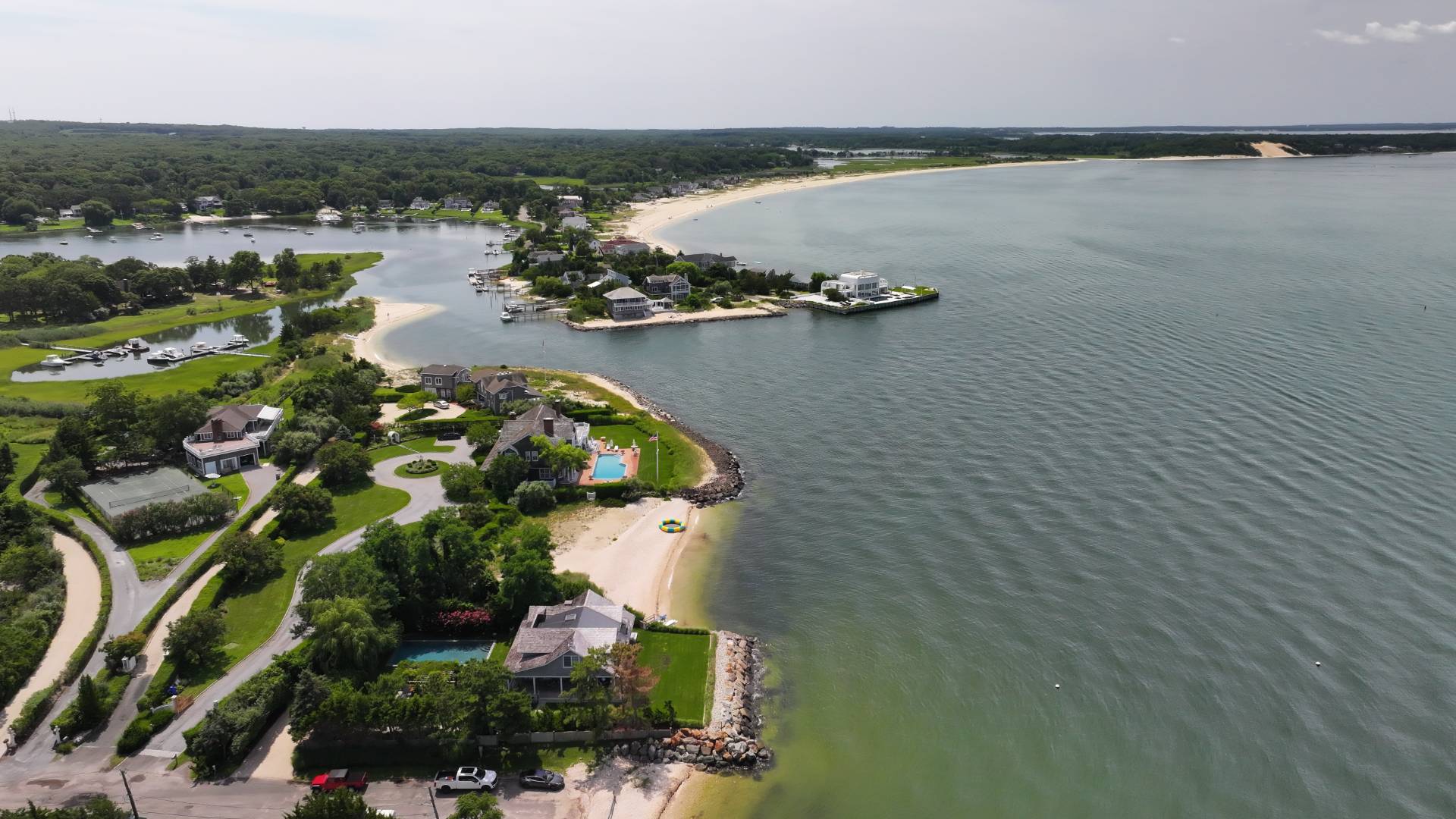 39 Peconic Hills Drive