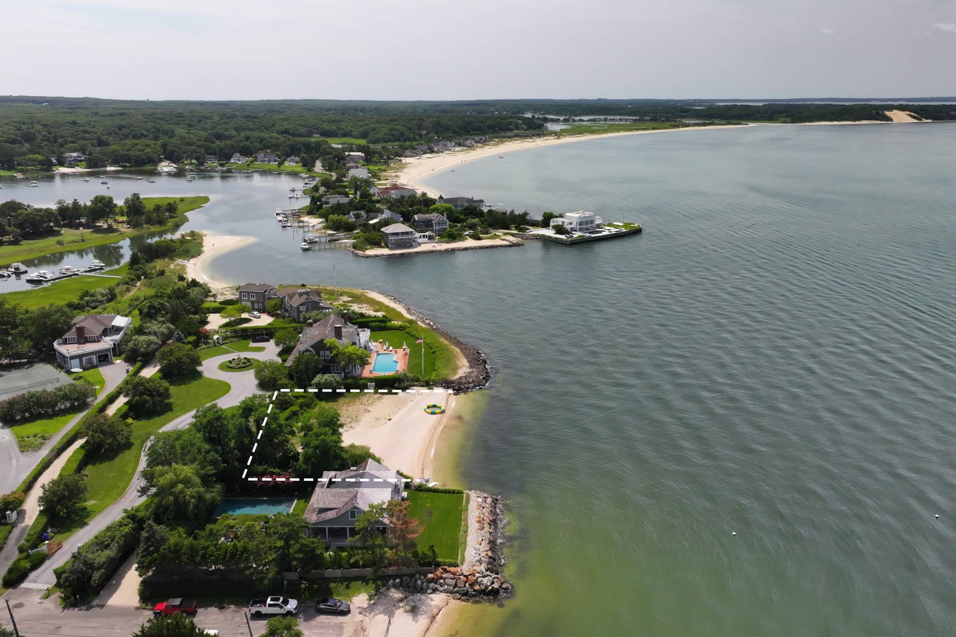 39 Peconic Hills Drive