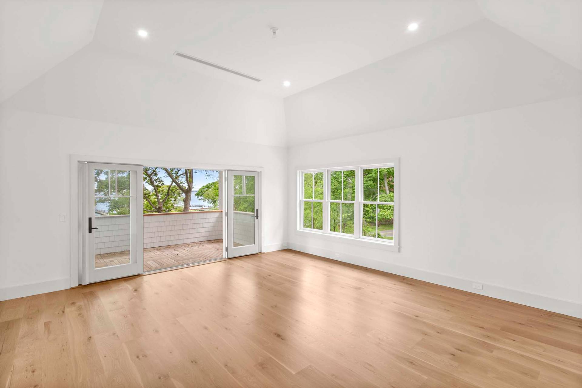 22 Locust Point Road
