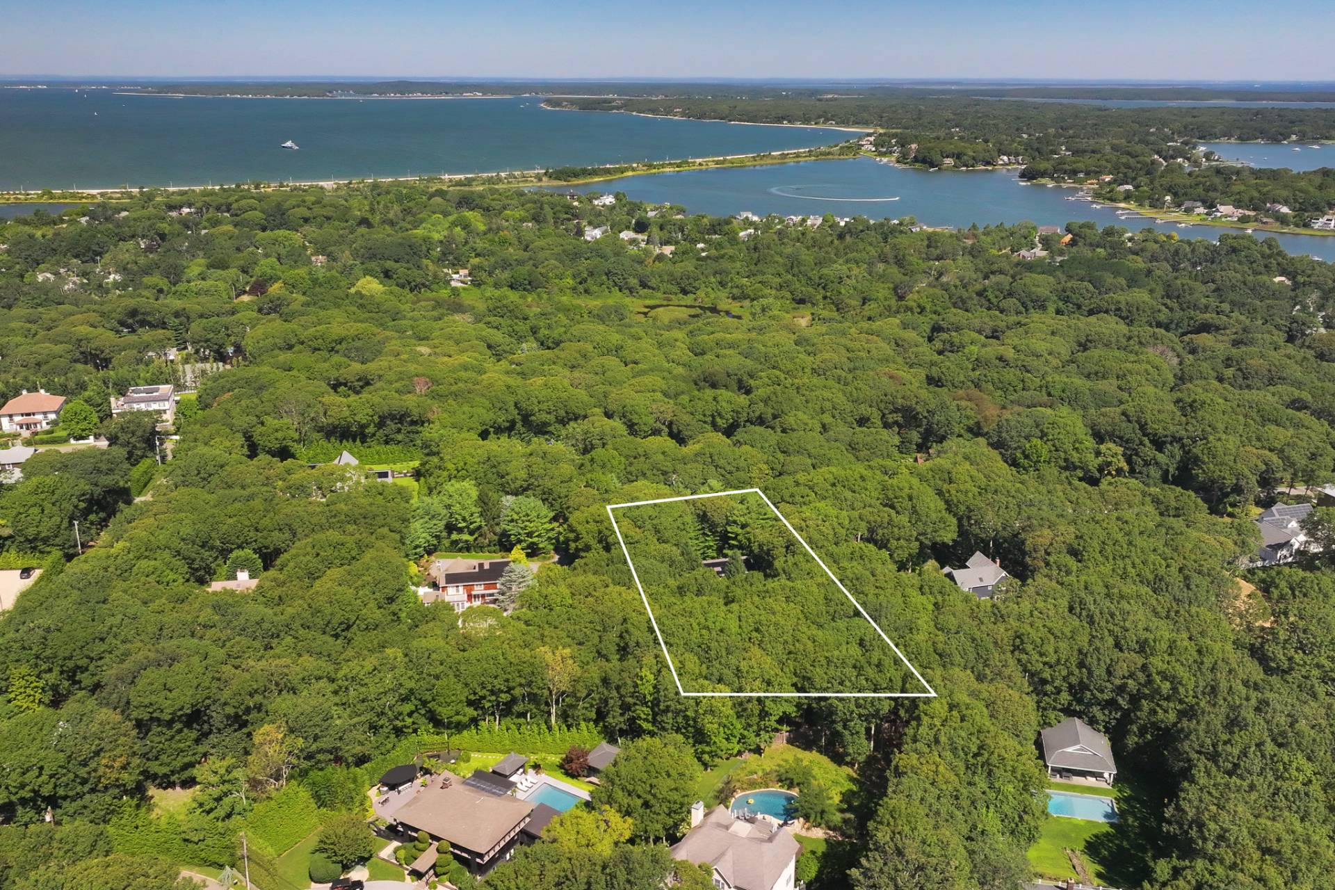 42 Harbor Watch Court