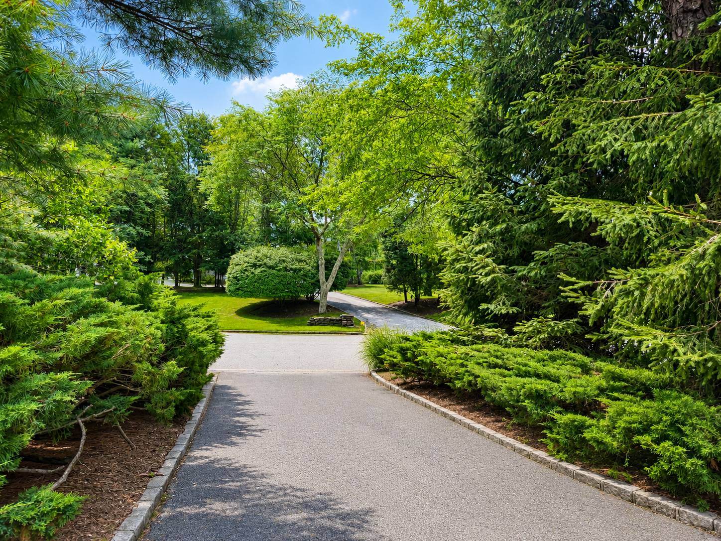 10 Peacock Path