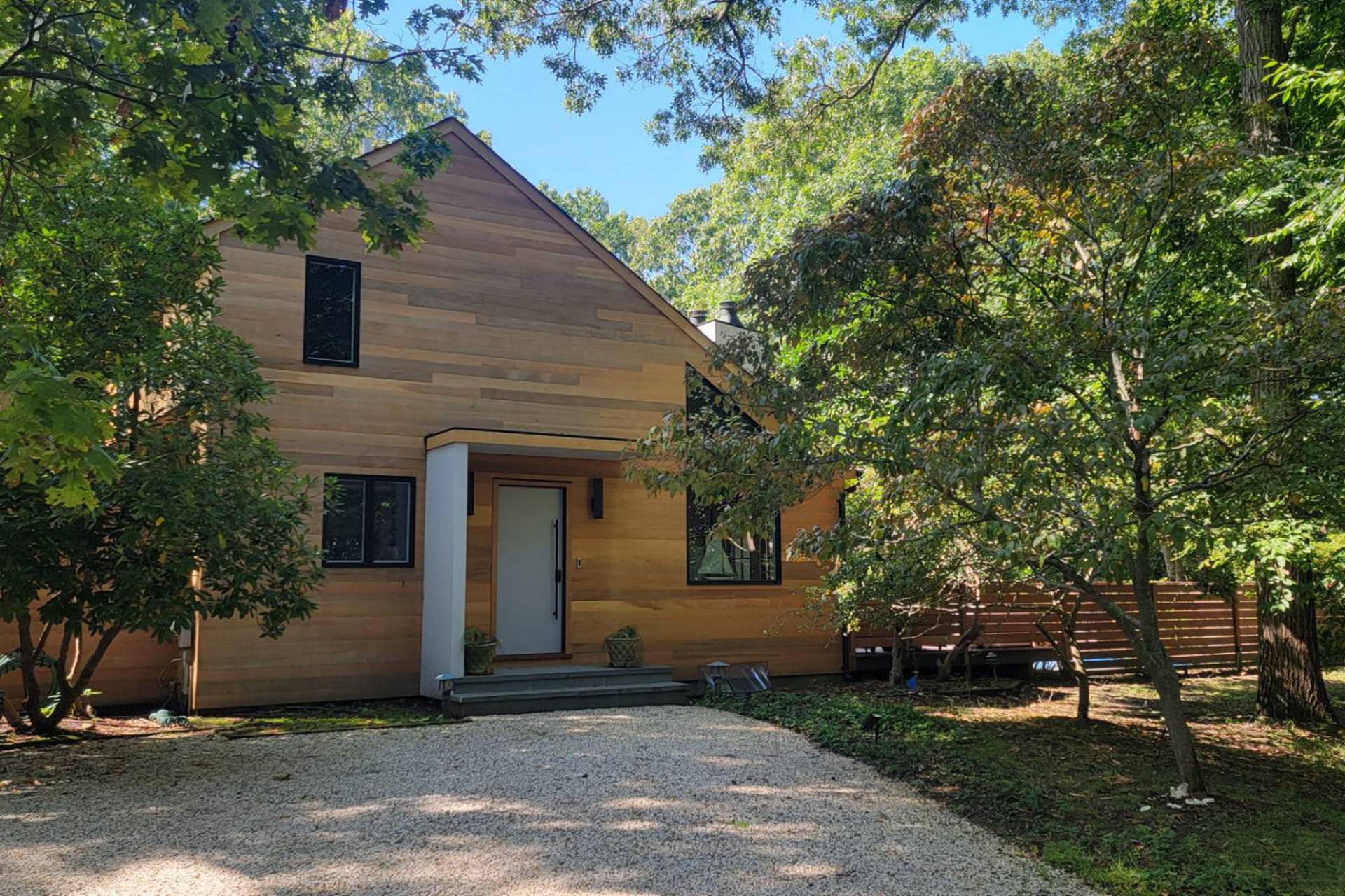 9 Diane Drive
