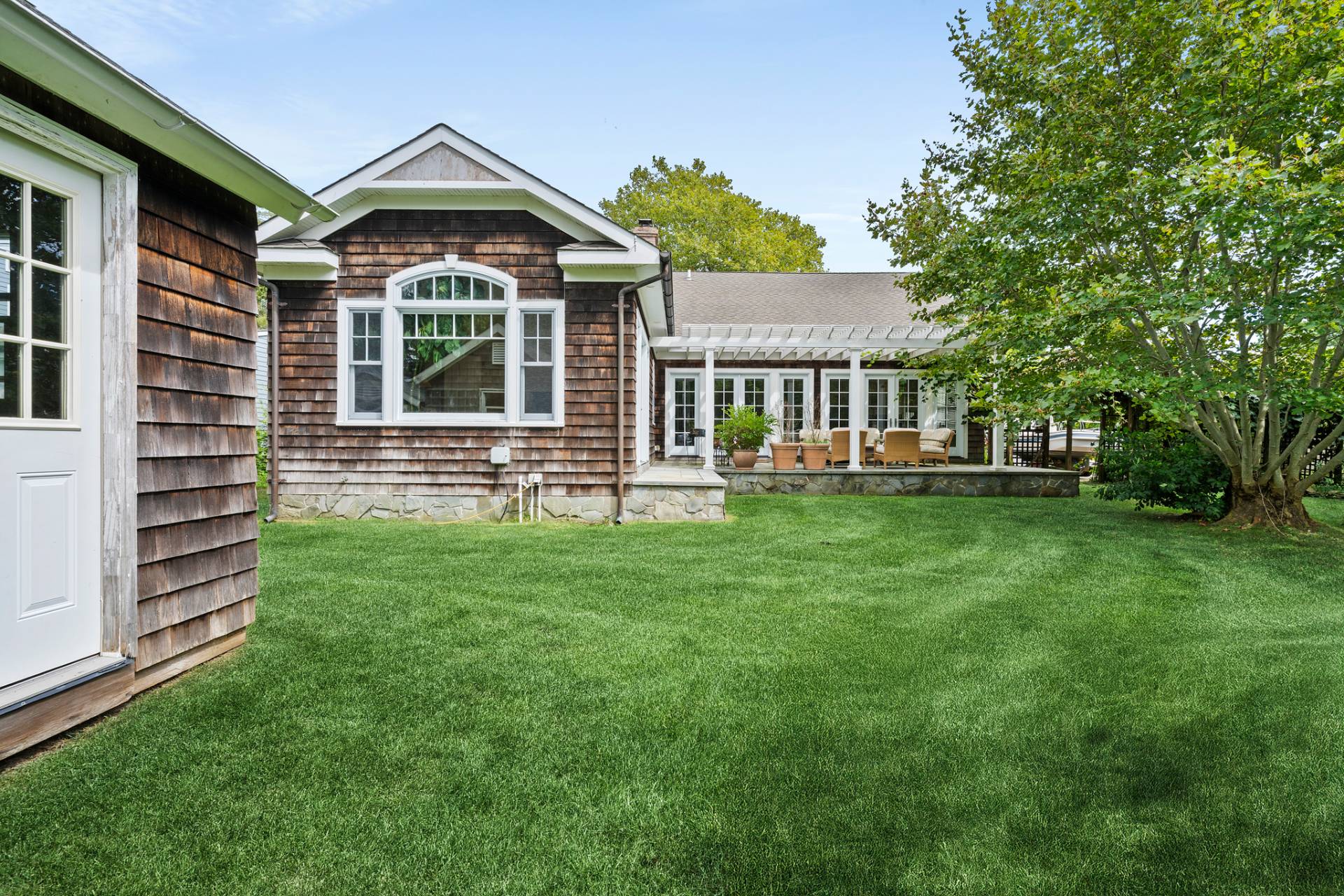 8 Bayberry Lane