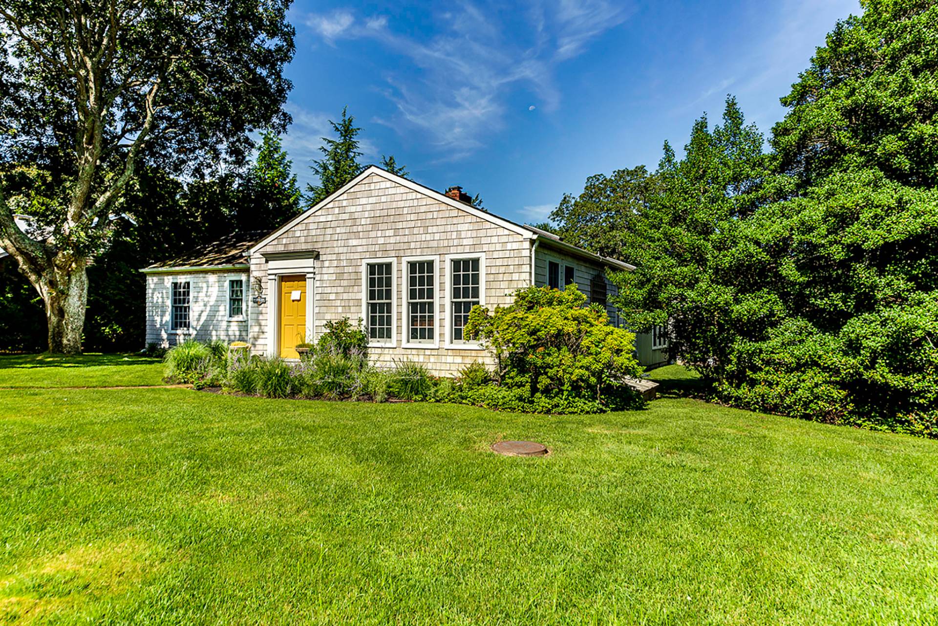 11 Sims Avenue