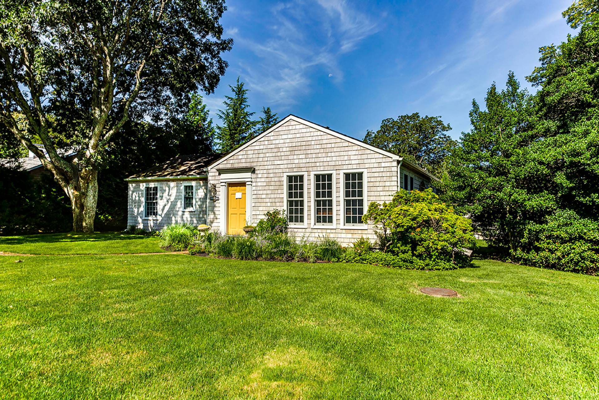 11 Sims Avenue