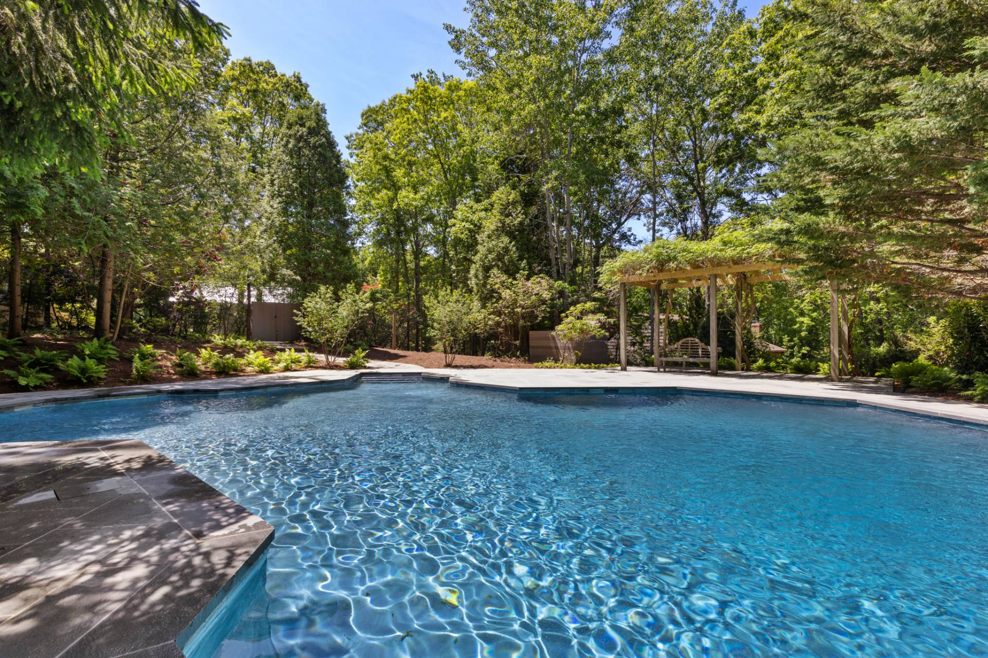 165 Roses Grove Road