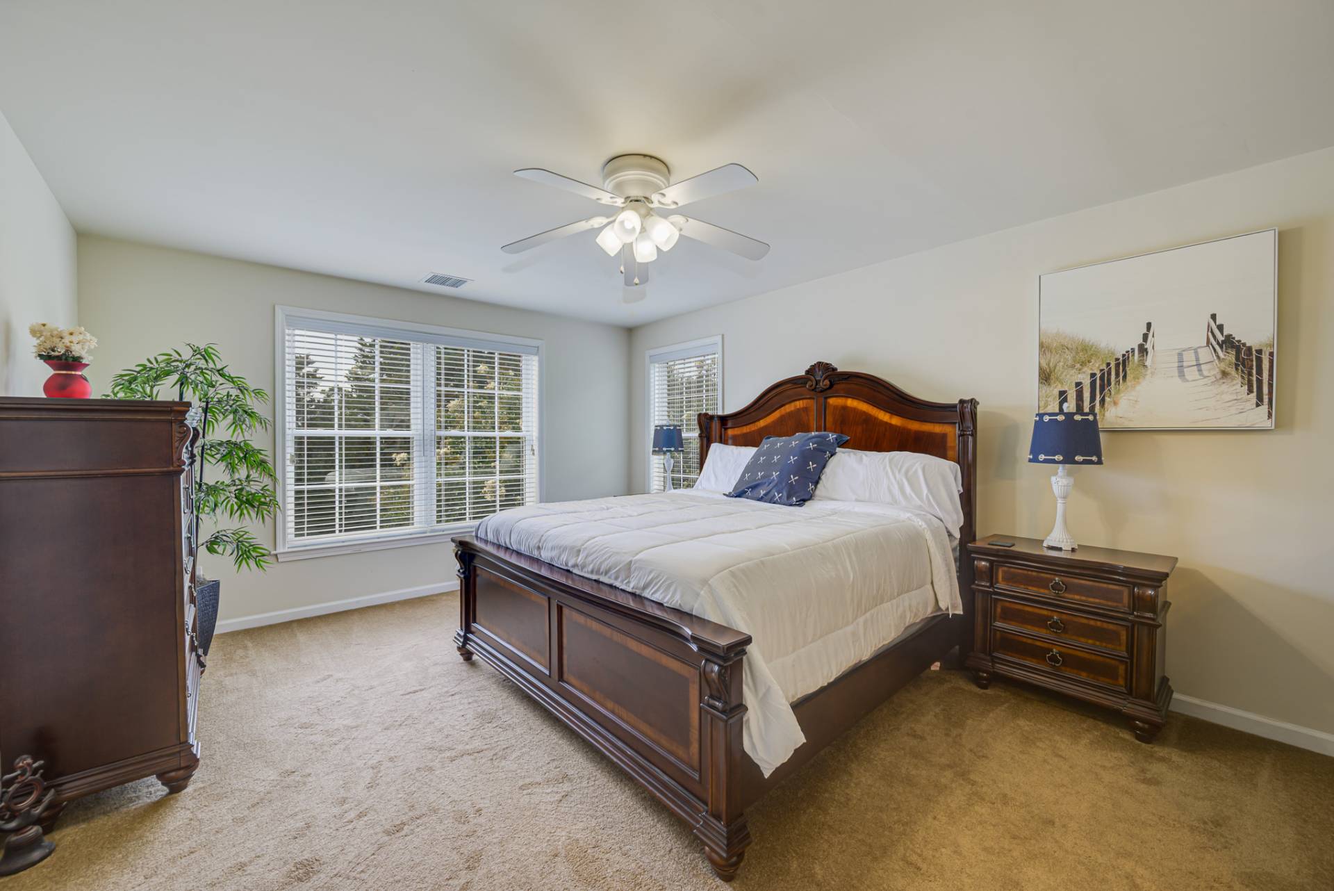 23 Knollwood Drive