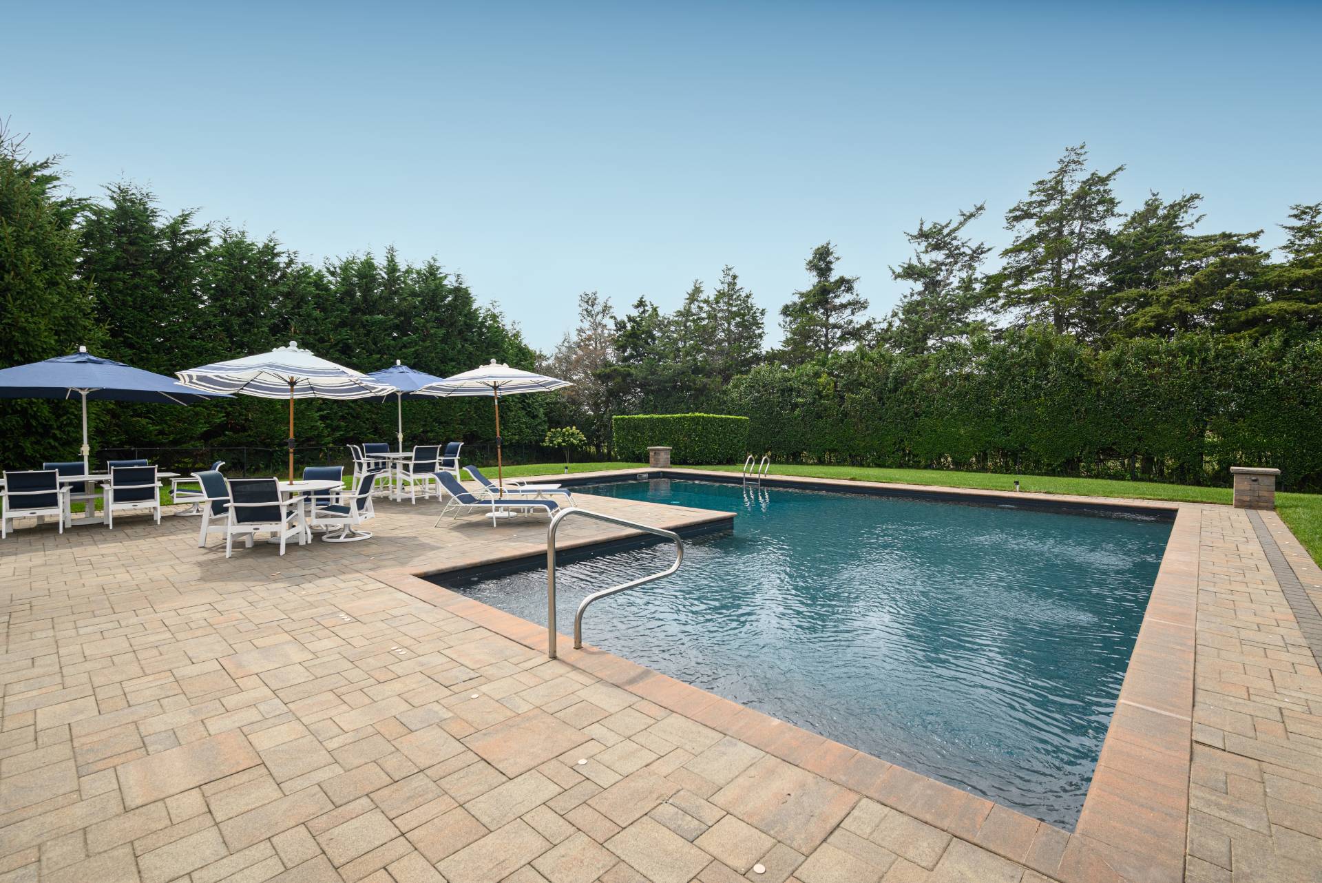 23 Knollwood Drive