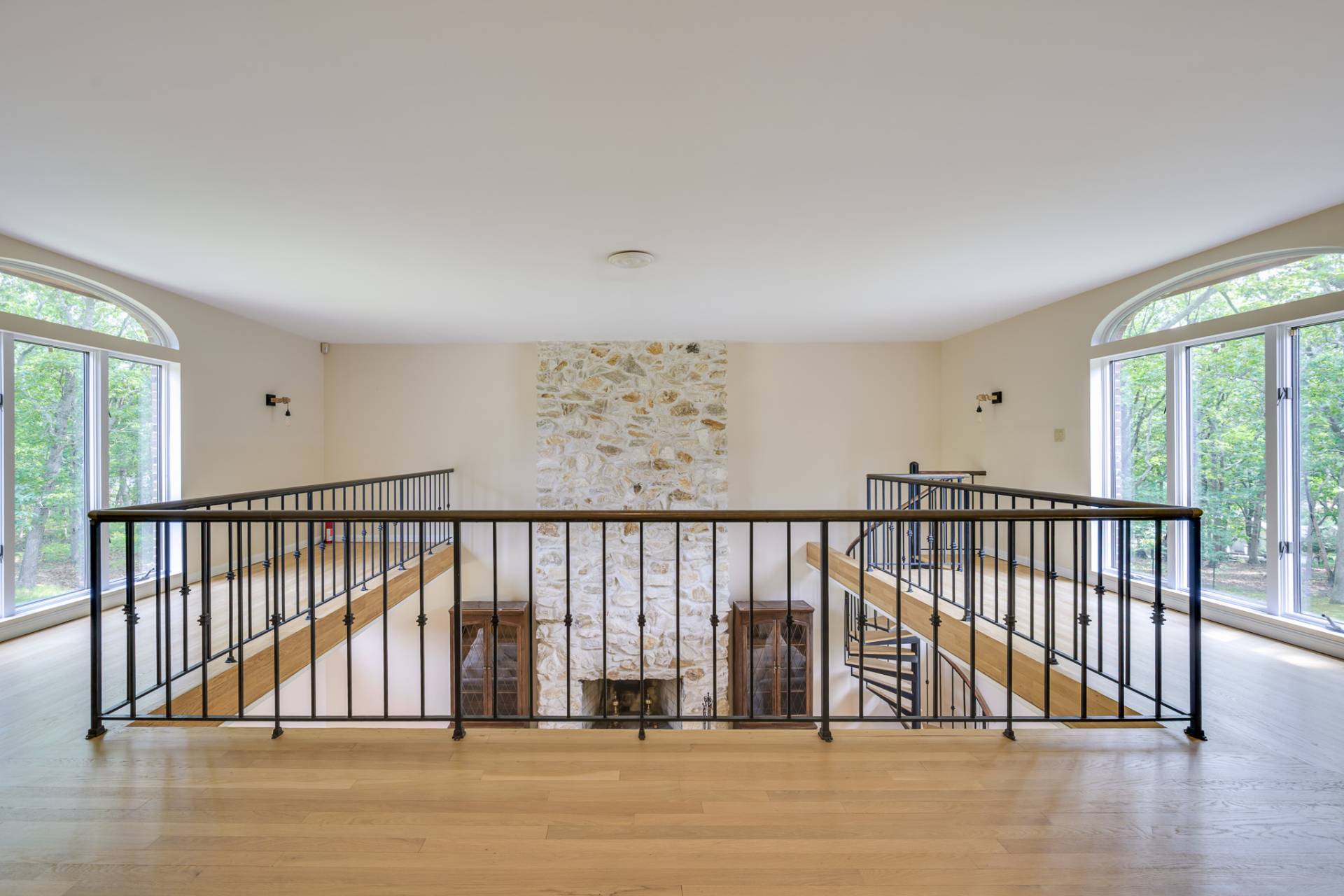 27 Realnautic Court