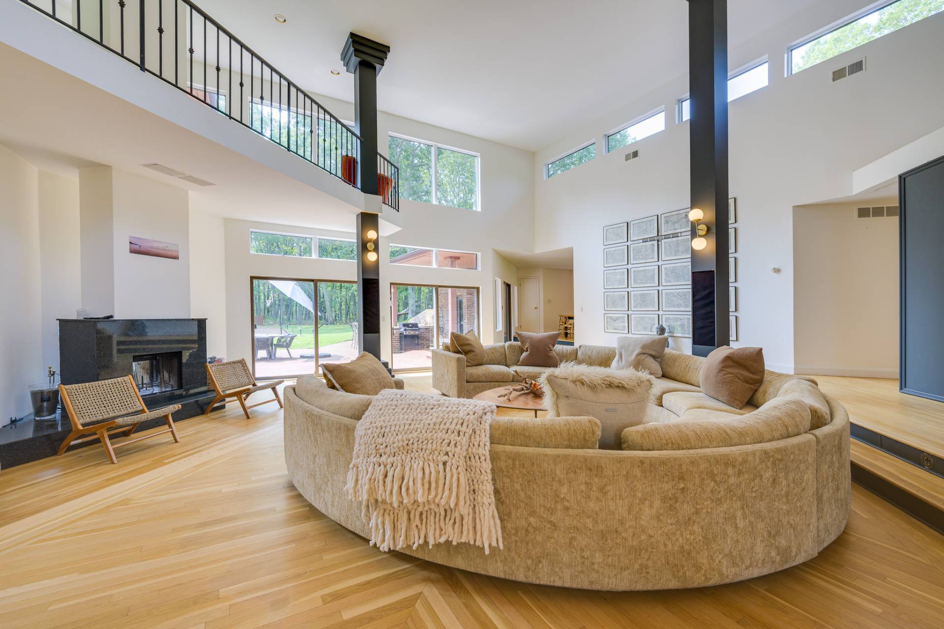 27 Realnautic Court