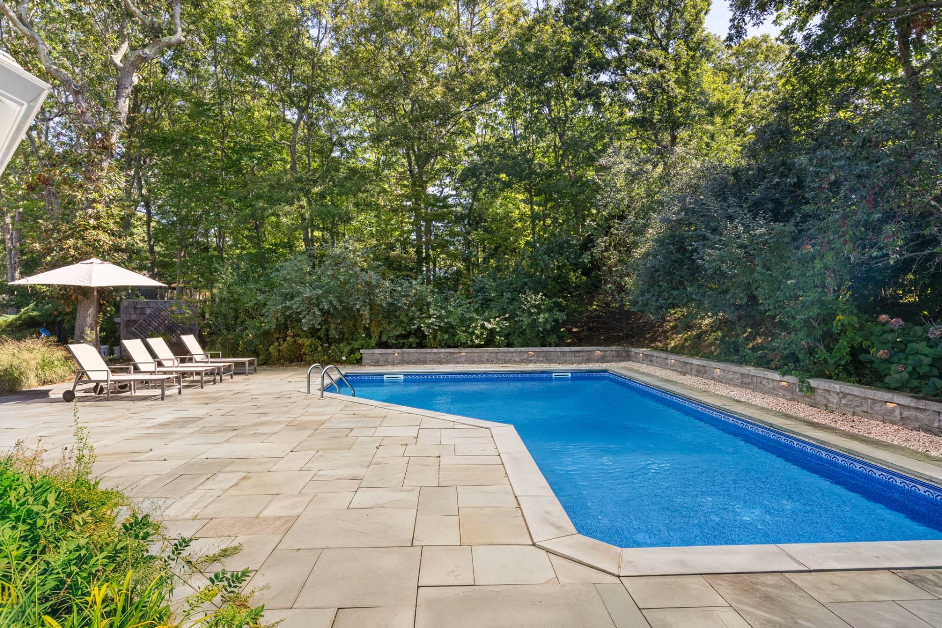33 Guernsey Lane
